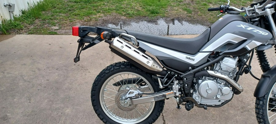 2024 Yamaha XT 250