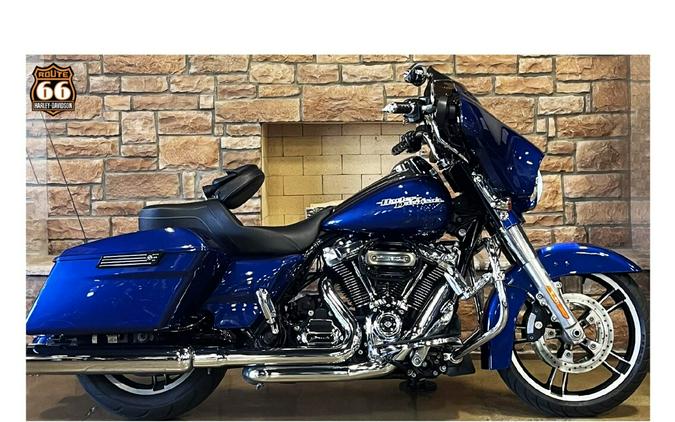 2017 Harley-Davidson Street Glide Special Superior Blue