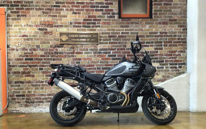 Pan America 1250 Special