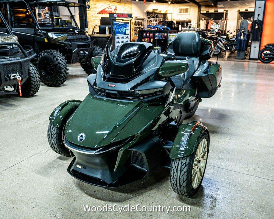 2023 Can-Am™ Spyder RT Sea-To-Sky