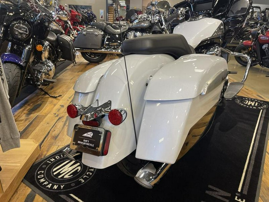 2024 Indian Motorcycle® Challenger® Limited Ghost White Metallic