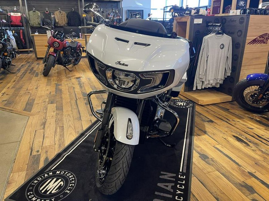 2024 Indian Motorcycle® Challenger® Limited Ghost White Metallic