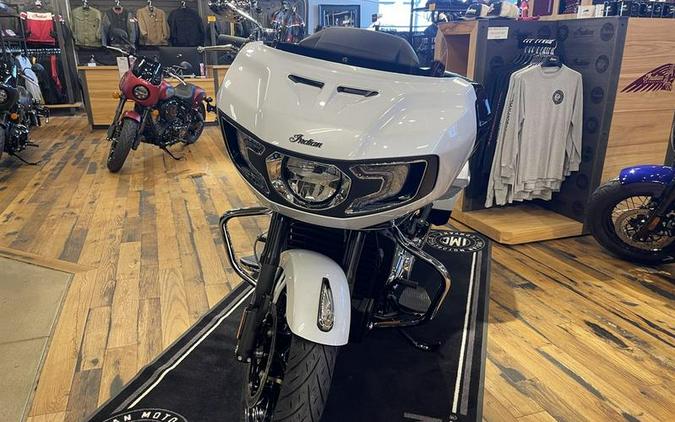 2024 Indian Motorcycle® Challenger® Limited Ghost White Metallic