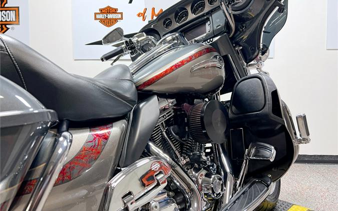 2016 Harley-Davidson CVO Limited FLHTKSE 19,956 Miles Charcoal Slate and Palladium Silver