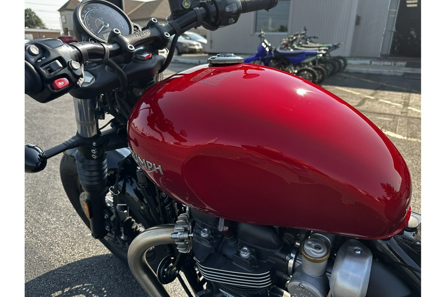 2023 Triumph Bonneville Bobber Base