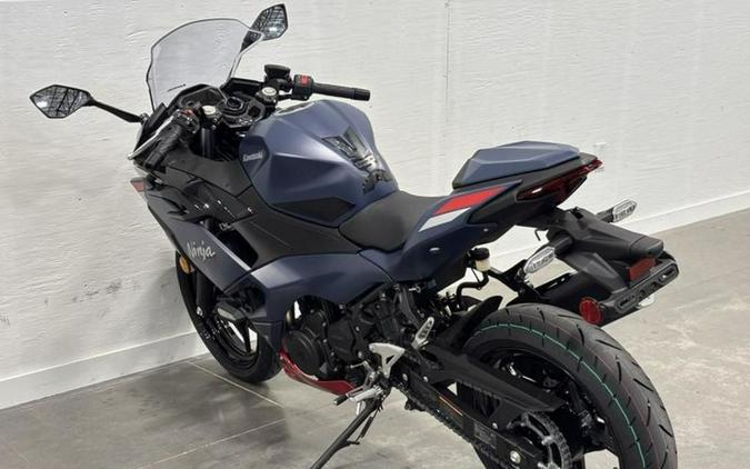 2026 Kawasaki Ninja® 500 SE ABS