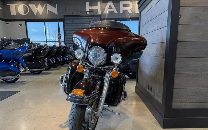 2011 Harley-Davidson® FLHTCU - Ultra Classic® Electra Glide®