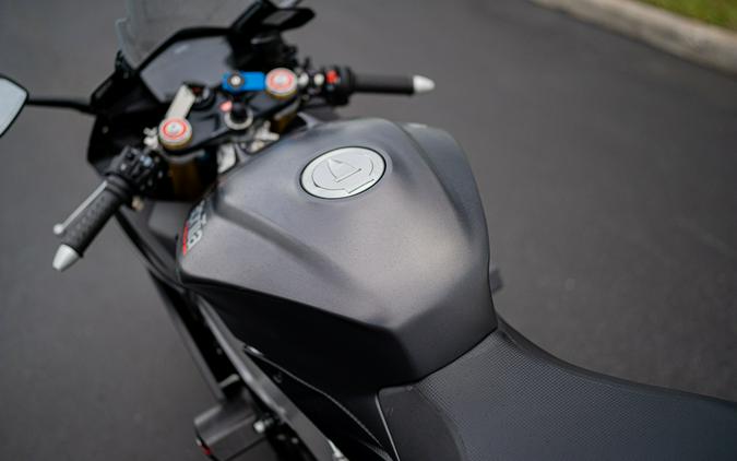 2018 Aprilia RSV4 RR ABS