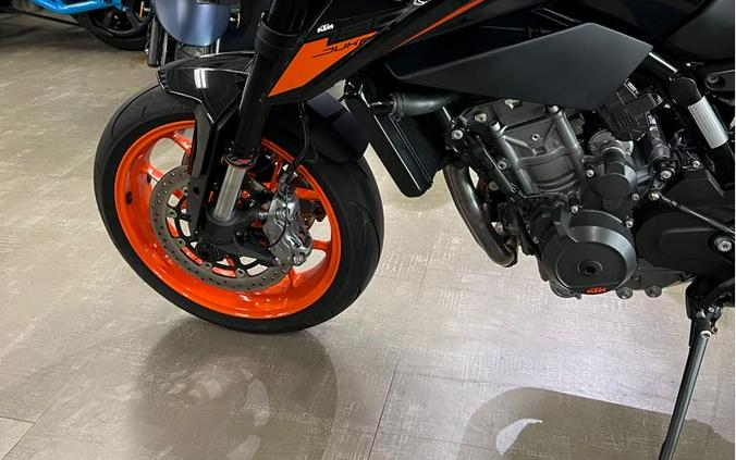 2020 KTM Duke 790