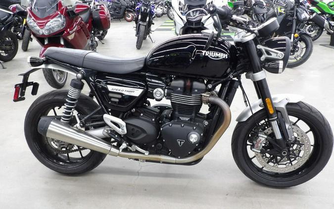 2022 Triumph Speed Twin Jet Black