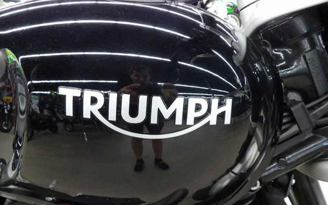 2022 Triumph Speed Twin Jet Black