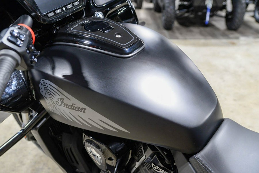 2025 Indian Motorcycle Challenger® Dark Horse® with PowerBand Audio Package