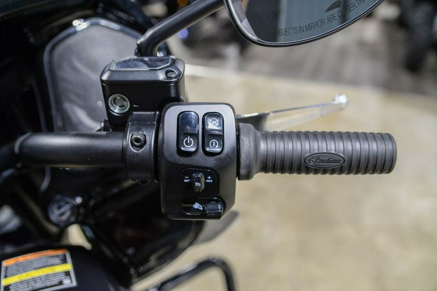 2025 Indian Motorcycle Challenger® Dark Horse® with PowerBand Audio Package