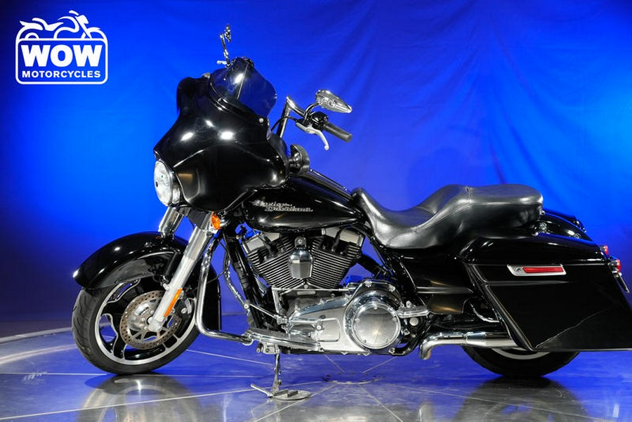 2010 Harley-Davidson® FLHX STREET GLIDE