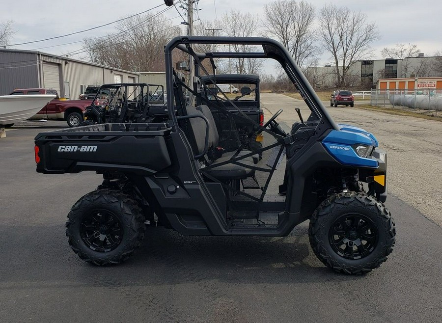 2023 Can-Am® Defender DPS HD9 Oxford Blue