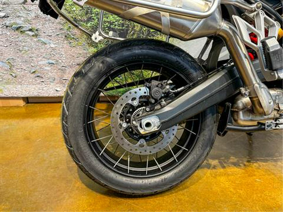 2025 BMW F 900 GS Adventure