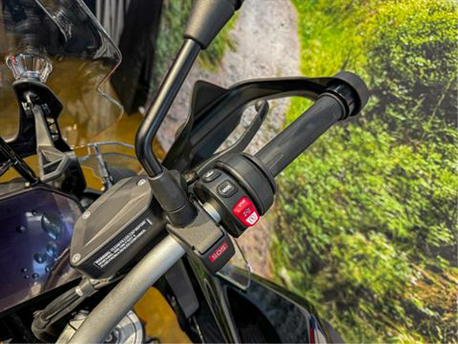 2025 BMW F 900 GS Adventure