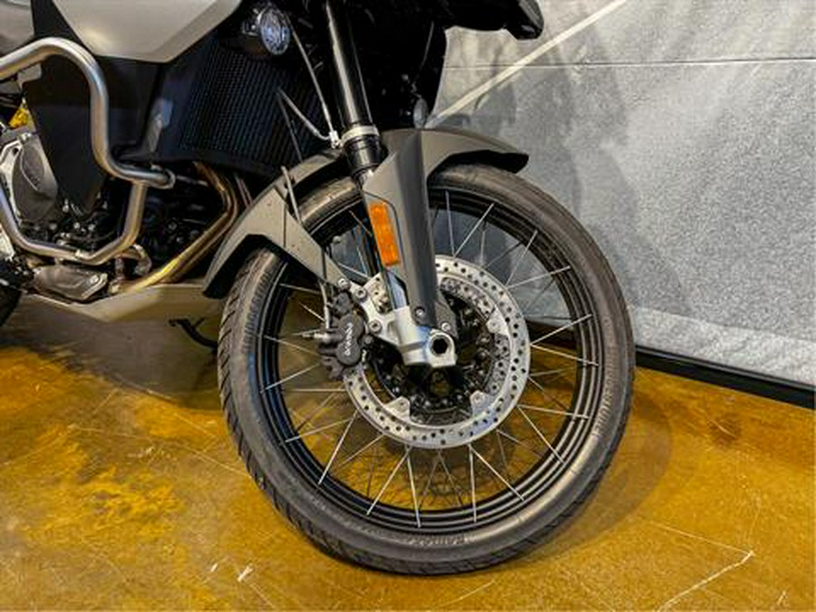 2025 BMW F 900 GS Adventure