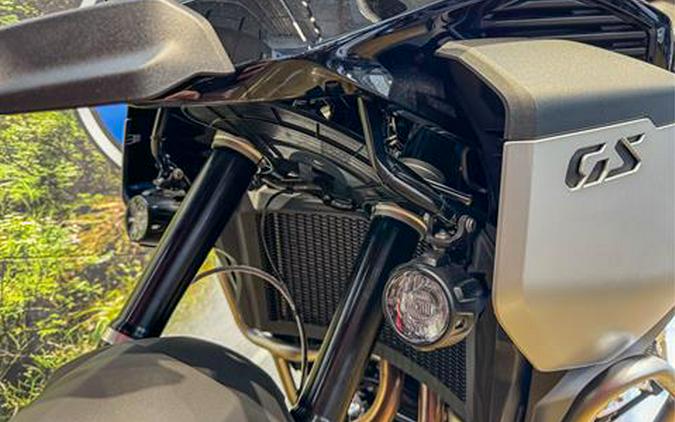 2025 BMW F 900 GS Adventure