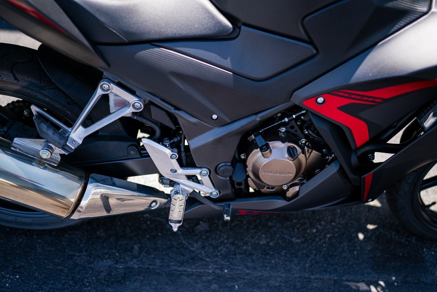 2022 Honda CBR300R ABS