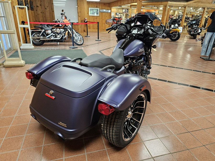 2025 Harley-Davidson Road Glide® 3