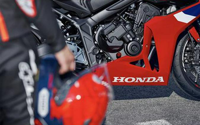 2025 Honda CBR650R E-Clutch