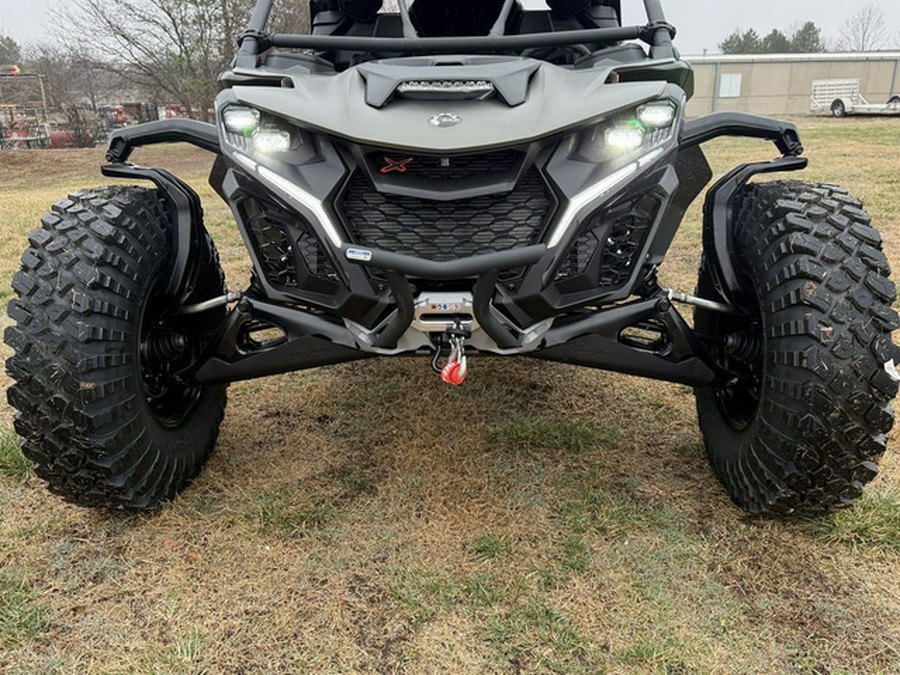 2027 Can-Am Maverick R X Rc With Smart-Shox