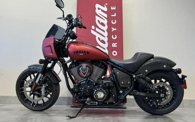 2023 Indian Motorcycle® Sport Chief Ruby Smoke