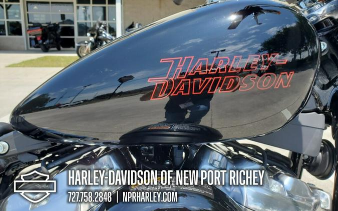 2024 Harley-Davidson Softail Standard