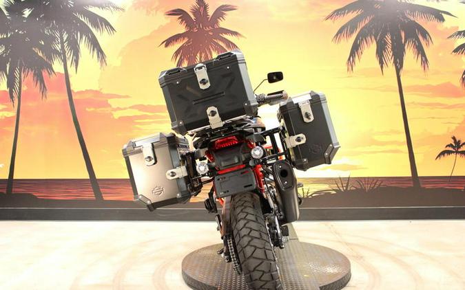 2025 Harley-Davidson® RA1250SE - Pan America® 1250 SE