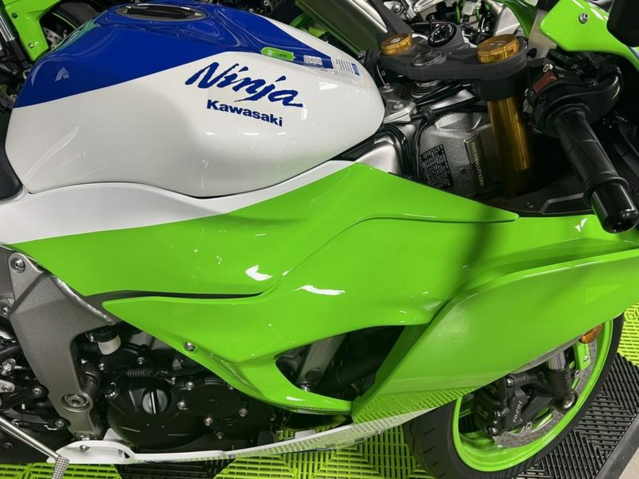 2024 Kawasaki Ninja® ZX™-6R 40th Anniversary Edition ABS