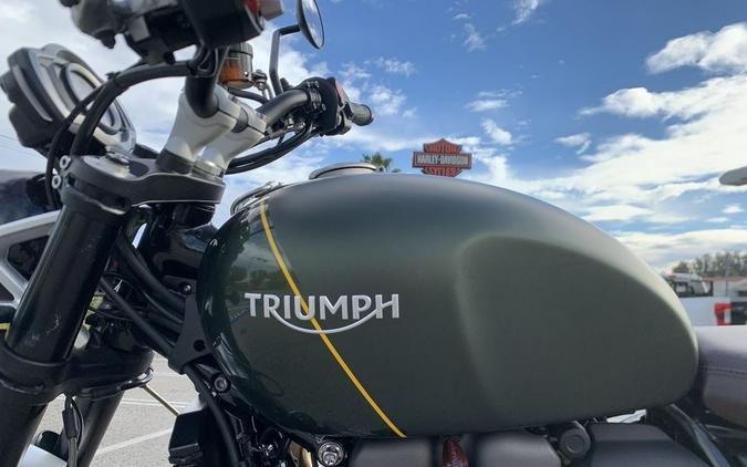 2020 Triumph Scrambler 1200 XC - Showcase Matte Khaki Green/Brooklands Green