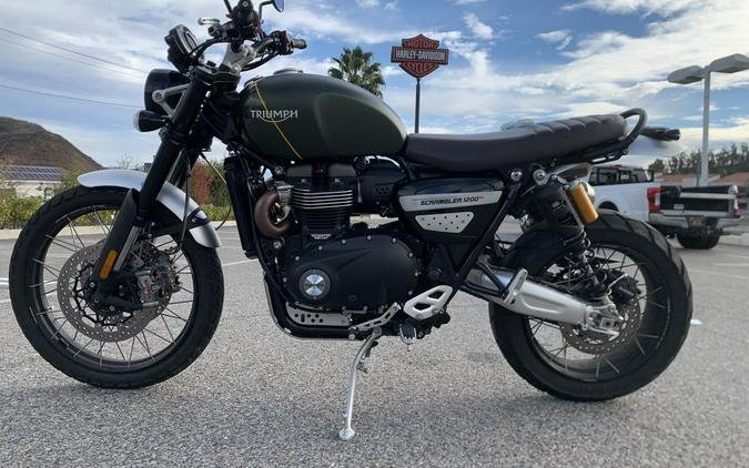 2020 Triumph Scrambler 1200 XC - Showcase Matte Khaki Green/Brooklands Green