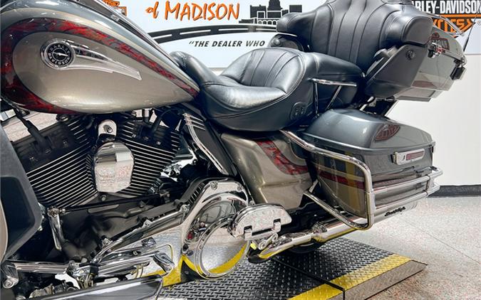 2016 Harley-Davidson CVO Limited FLHTKSE 23,433 Miles