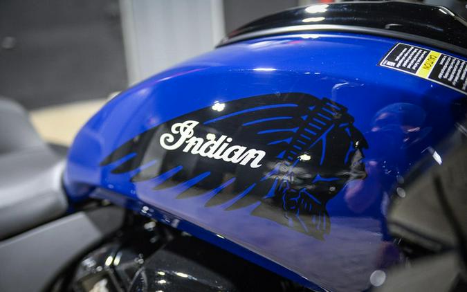 2025 Indian Motorcycle Challenger® Dark Horse® 112