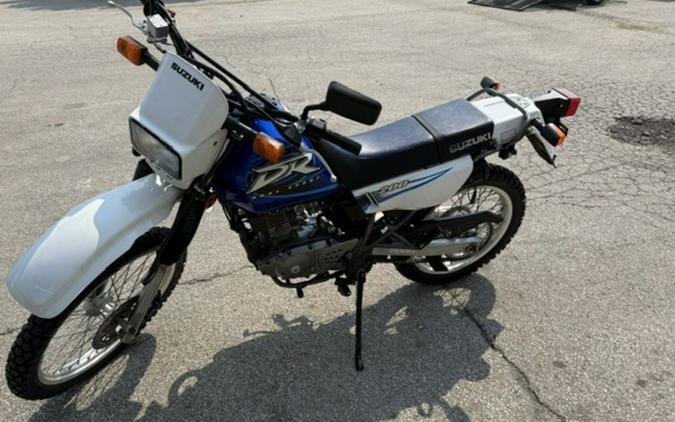 2001 Suzuki DR 200