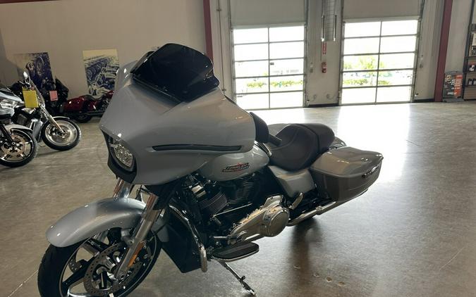 2026 Harley-Davidson® Street Glide® FLHX