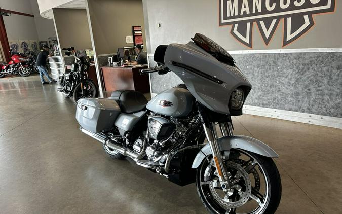2026 Harley-Davidson® Street Glide® FLHX