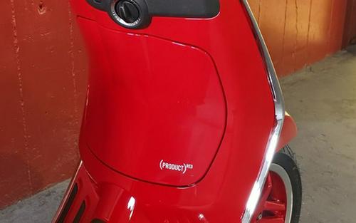 2027 Vespa Primavera 150 Red