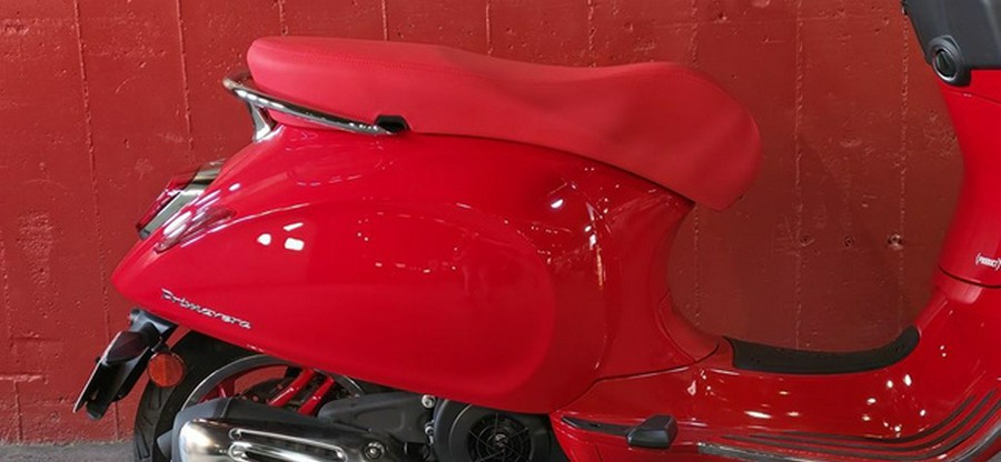 2027 Vespa Primavera 150 Red