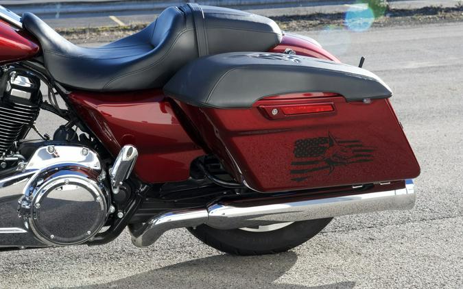 2017 Harley-Davidson® FLTRXS Road Glide® Special