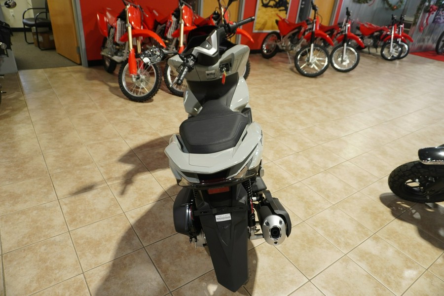 2025 Honda PCX160AS