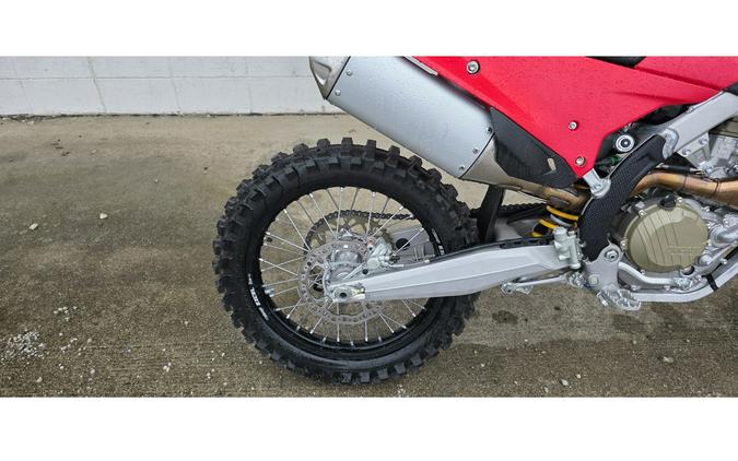 2026 Ducati DESMO450 MX