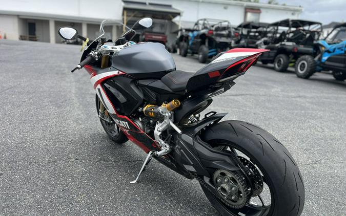 2025 Ducati Panigale V2 Superquadro Final Edition