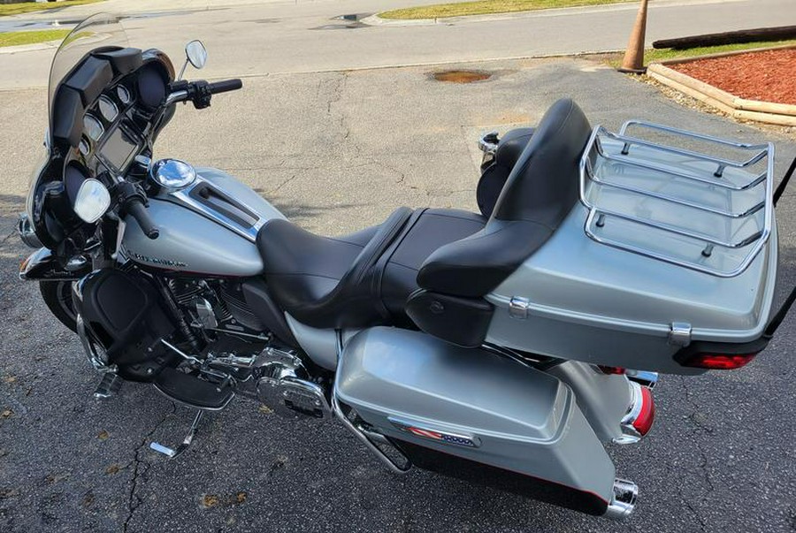 2015 Harley-Davidson® FLHTK - Ultra Limited