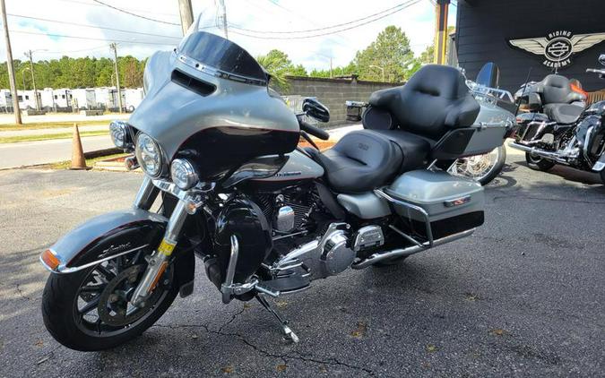 2015 Harley-Davidson® FLHTK - Ultra Limited