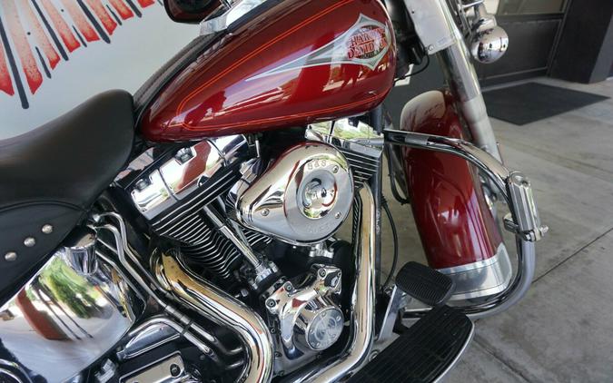 2001 Harley-Davidson Heritage Softail® Classic Luxury Rich Red