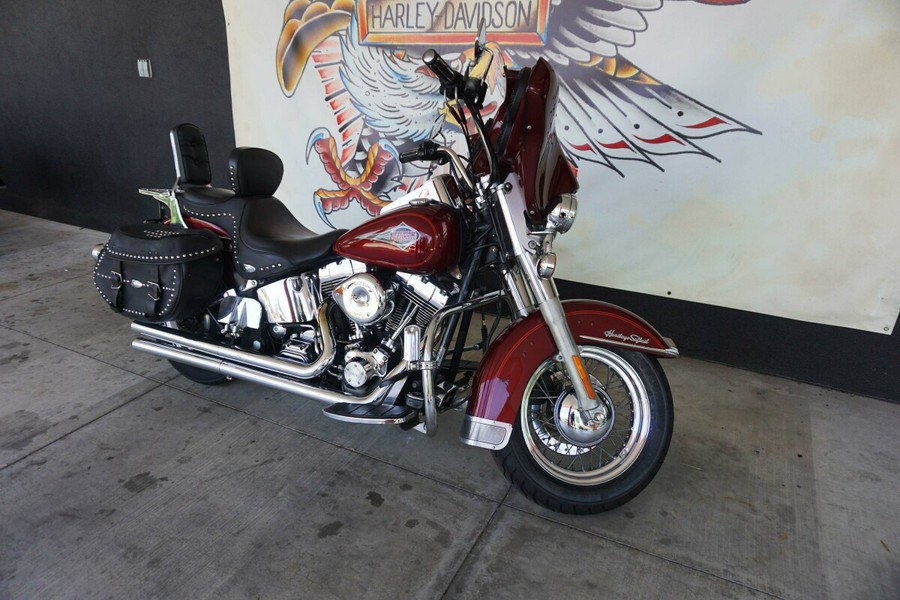 2001 Harley-Davidson Heritage Softail® Classic Luxury Rich Red