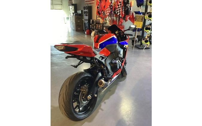 2023 CBR1000RR - Honda
