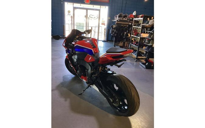 2023 CBR1000RR - Honda